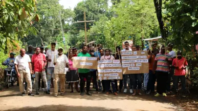 Protestan por abandono de obra en Monte Plata
