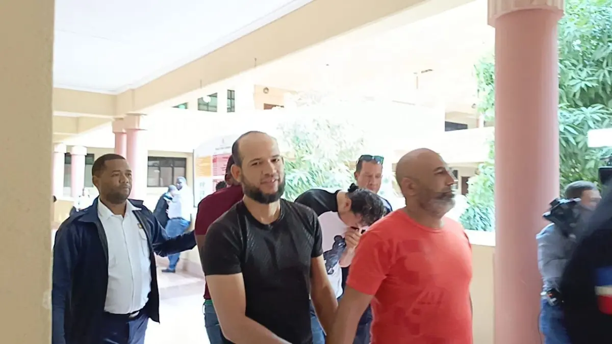 Envían a juicio de fondo a hijo de la ex senadora Sonia Mateo por supuesto tráfico de Marihuana