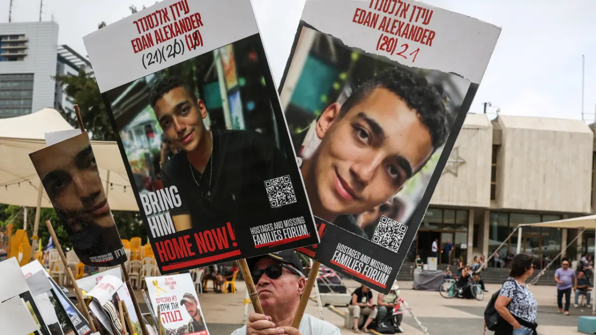 El rehén estadounidense-israelí Edan Alexander ya está en manos del Ejército israelí