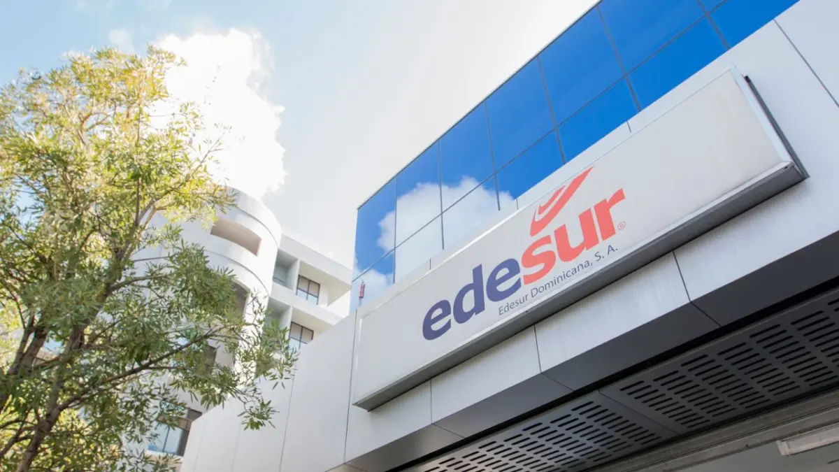 Edesur restablece servicio de electricidad en Jimaní y Duvergé