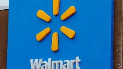 Trump arremete contra Walmart porque subirá sus precios por culpa de los aranceles