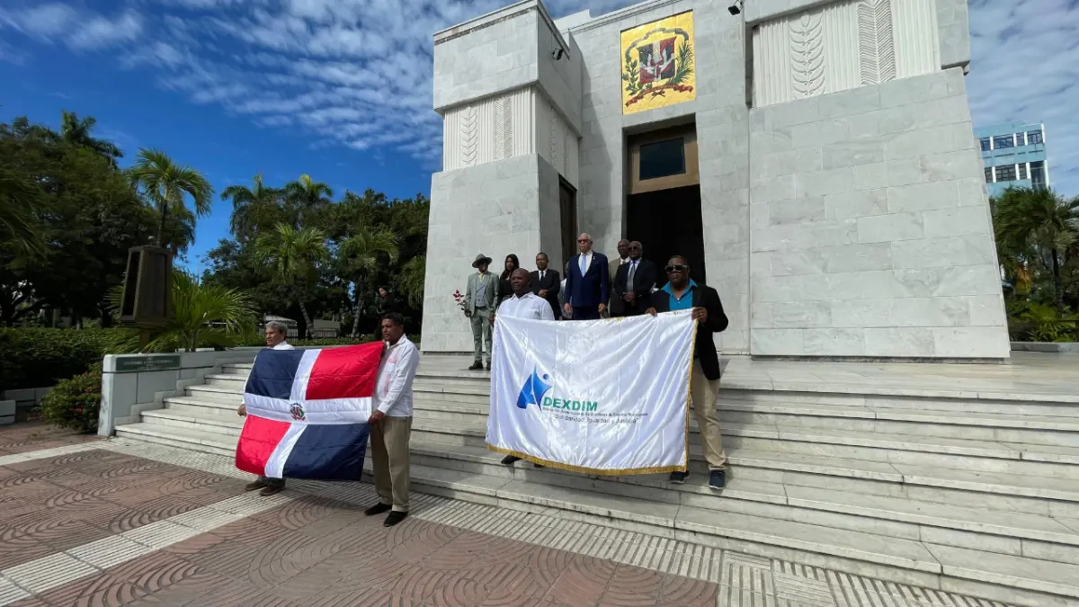 ADEXDIM denuncia que más de 100 ex directores distritales necesitan pensiones para costear medicamentos