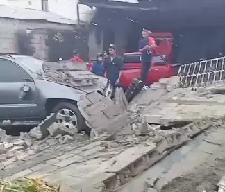 Lluvias continúan provocando daños en Constanza