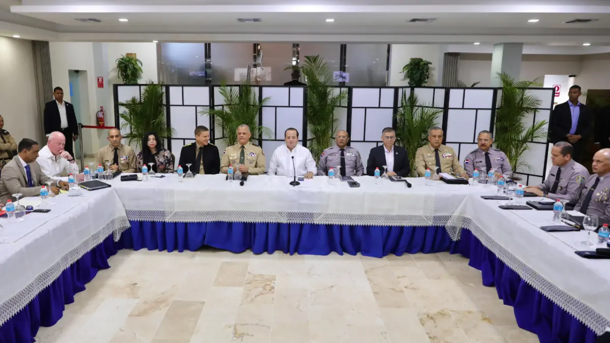 Ministros de la Presidencia encabezan reunión de seguimiento al Plan de Seguridad Ciudadana