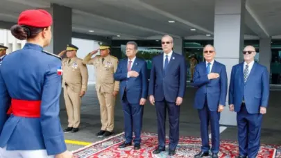 Los expresidentes, no los ex presidentes