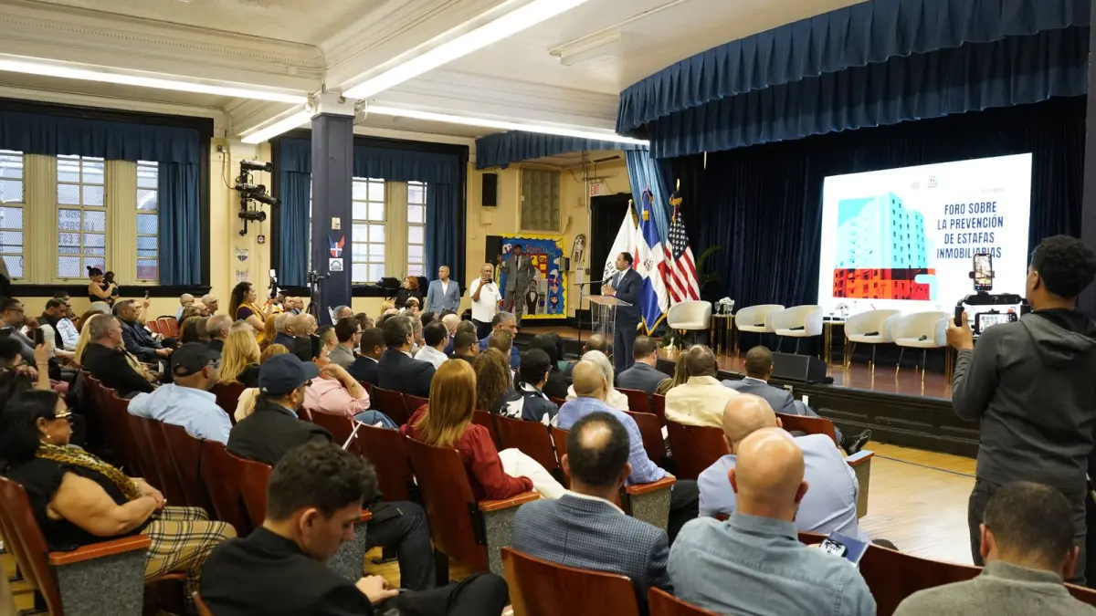 Defensor del Pueblo y Consulado Dominicano en NY realizan foro para prevenir estafas inmobiliarias