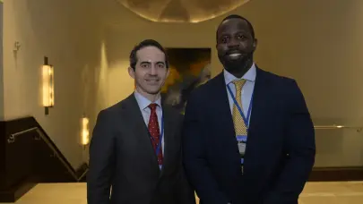 Ofrecen c&oacute;ctel a delegaci&oacute;n de abogados de Nueva York