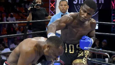 Cristian Pinales debuta con nocaut fulminante; “Meneito” Jiménez gana en medio de polémica