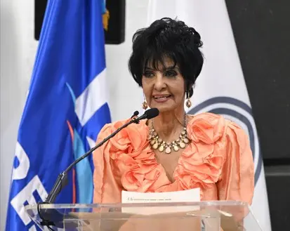 Centro Cultural Banreservas expone 29 obras de “Elsa Núñez. Homenaje a la madre tierra”