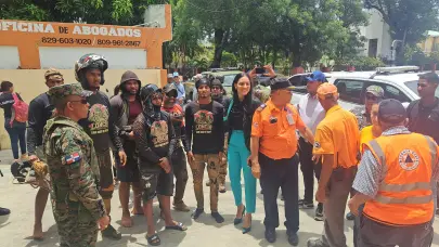 Rescatan a 12 excursionistas extraviados en monta&ntilde;as entre Santiago Rodr&iacute;guez y San Juan