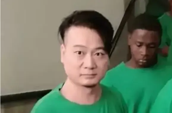 Imponen garantía económica de RD$100 mil y presentación periódica a comerciante chino