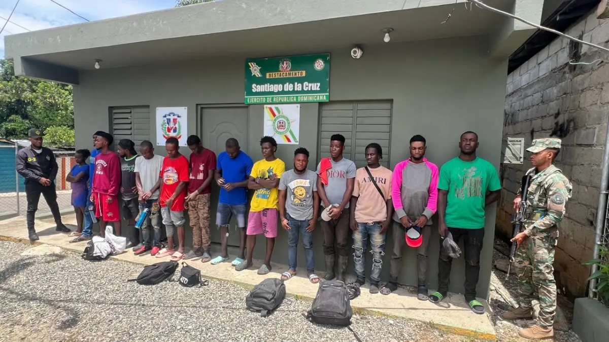 Detienen 52 indocumentados en diferentes comunidades de la zona fronteriza