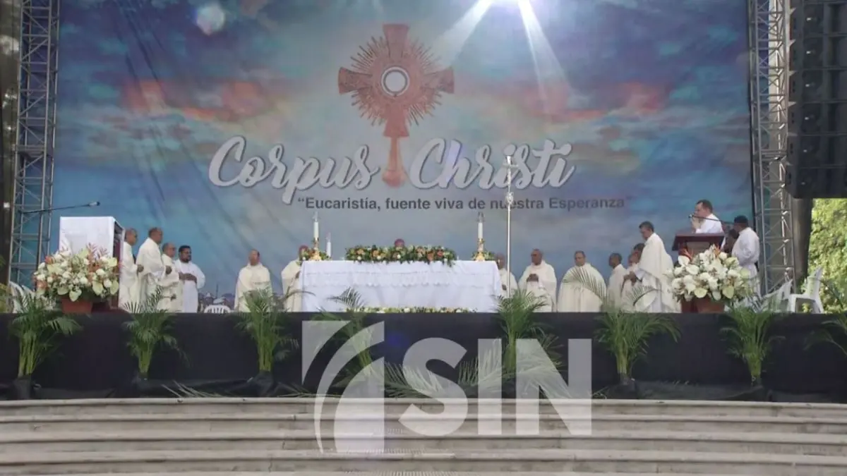 Monseñor eleva plegaria por la dignidad de los inmigrantes