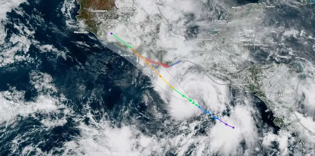 Tormenta Erick se intensifica y sigue su curso hacia estados mexicanos Oaxaca y Guerrero