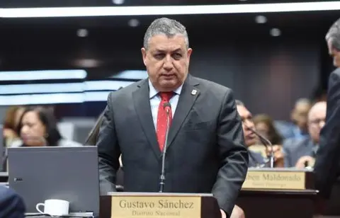 Diputado Gustavo Sánchez: 24 proyectos están en agenda, muchos de ellos importantes y con riesgo de perimir