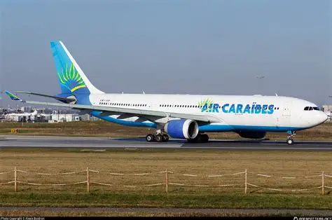 Vuelo con destino a París regresa al AILA por falla mecánica