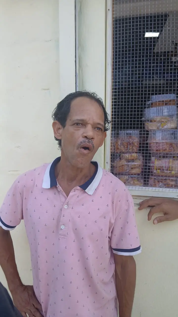 Ciudadanos sorprenden a hombre robando en colmado de Sosúa