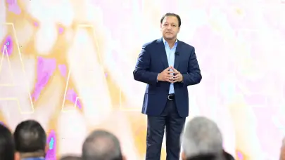 Abel Martínez advierte sobre riesgos de “regularización improvisada” de mano de obra extranjera