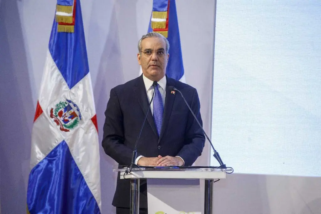 El presidente dominicano plantea defensa de soberanía y dignidad ante crisis en Haití