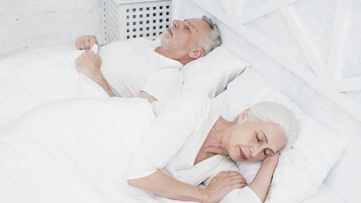 Conoce las horas por noche que necesitan dormir los mayores de 60 años para cuidar su salud