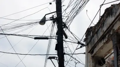 La crisis energ&eacute;tica apagar&aacute; este mi&eacute;rcoles de forma simult&aacute;nea hasta un 39 % de Cuba