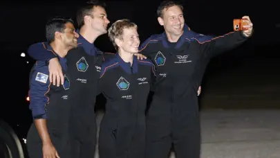 Nave espacial con astronautas de India, Polonia y Hungría se acopla a la EEI