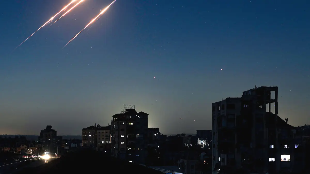 Irán afirma que la única forma de acabar la guerra impuesta es detener ataques de Israel