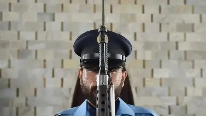 Al menos trece soldados muertos en un atentado suicida con coche bomba en Pakist&aacute;n