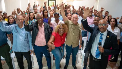 Comit&eacute; Municipal del PRM en SDN respalda propuesta del presidente Luis Abinader