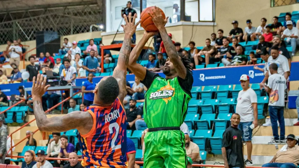 Soles dominan a Reales y siguen en pelea por clasificación