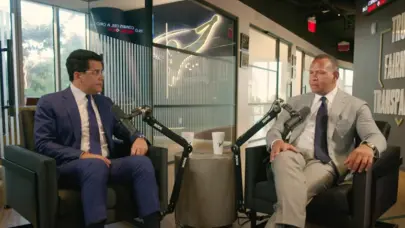 Yo espero que el pelotero piense más en invertir que gastar: Alex Rodríguez comparte su visión empresarial en el podcast de David Collado
