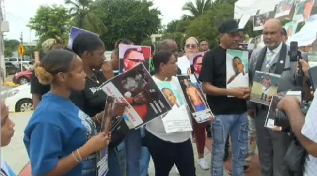 Exigen justicia frente a la PGR por muerte de joven prospecto de béisbol