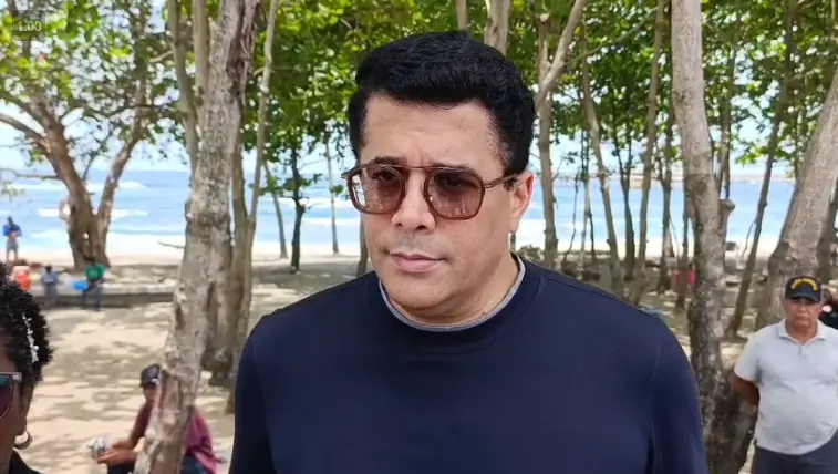 Ministro de Turismo supervisa el Malecón de Haina previo a su inauguración
