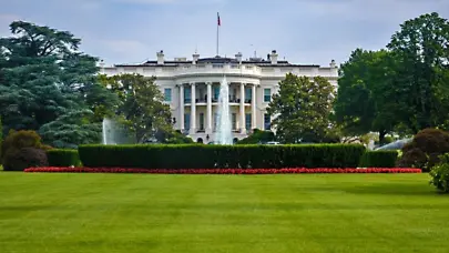 La Casa Blanca está monitoreando los ataques iraníes sobre base estadounidense en Catar