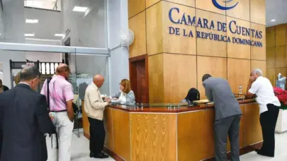 133 diputados y 10 senadores aún no declaran bienes