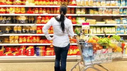 Cuatro de cada 10 hogares dominicanos batallan para salir adelante con su economía familiar