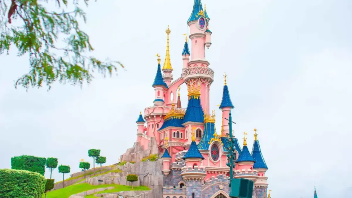 Disney despide a cientos de empleados para afrontar la caída de la televisión tradicional