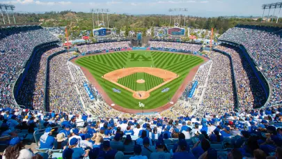 Los Dodgers destinan un mill&oacute;n de d&oacute;lares en apoyo a la comunidad migrante en Los &Aacute;ngeles