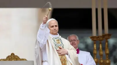León XIV lamenta la privatización de la fe y anima a su iglesia a evitar el moralismo
