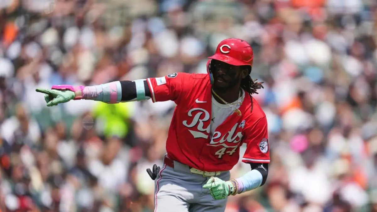 Elly De La Cruz conecta jonrón por cuarto juego seguido y lidera victoria de los Rojos