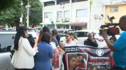 “No queremos impunidad”: Familiares de víctimas del caso Jet Set exigen justicia frente al Palacio de Justicia de Ciudad Nueva