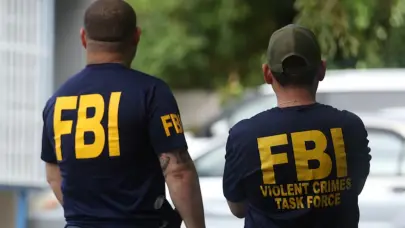 Acusan a una mujer en Puerto Rico por amenazar de muerte a funcionarios locales y del FBI.