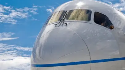 El avi&oacute;n del fin del mundo aterriza en Washington en plena escalada de tensi&oacute;n con Ir&aacute;n