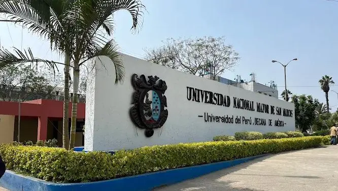 Universidad peruana presenta un chat de IA contra el hostigamiento sexual en las aulas