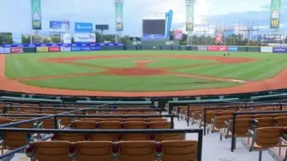 Gobierno planea transformar el Estadio Quisqueya en uno tipo Yankee o tipo Mets
