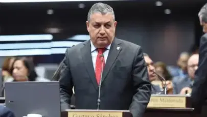 Diputado Gustavo Sánchez: 24 proyectos están en agenda, muchos de ellos importantes y con riesgo de perimir