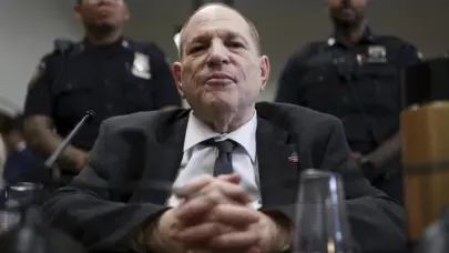 Jurado declara culpable a Harvey Weinstein de un cargo de agresión sexual en Nueva York