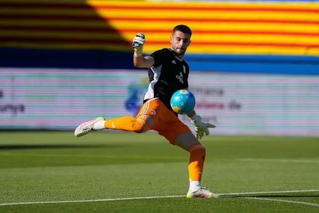 El Barcelona ficha al meta Joan García (Espanyol) hasta junio de 2031