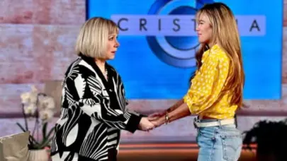 Tras 16 años de ausencia, Cristina Saralegui vuelve a la televisión con una exclusiva de Karol G