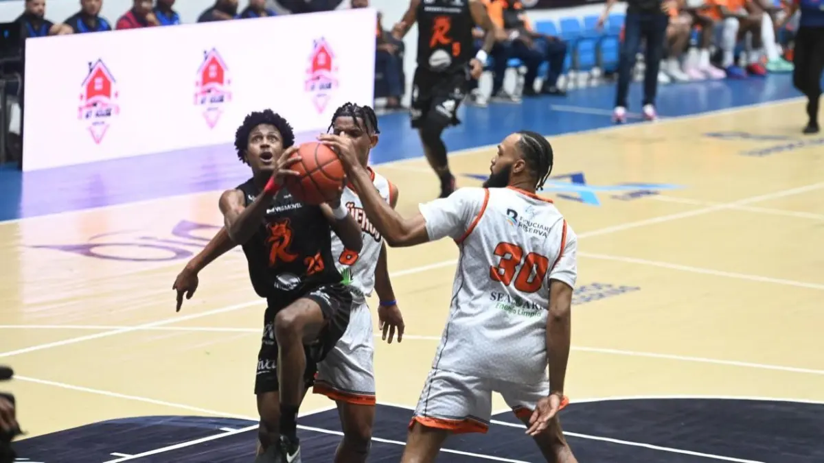 Cañeros terminan racha de triunfos de Reales en la LNB LA ROMANA